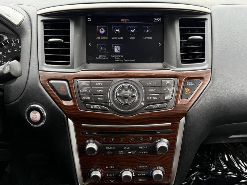 2018 Nissan Pathfinder Platinum