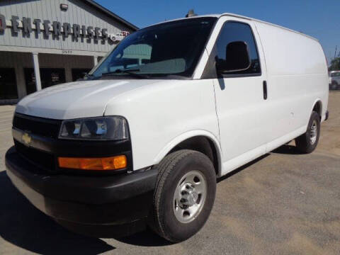 2018 Chevrolet Express for sale at SLD Enterprises LLC in East Carondelet IL