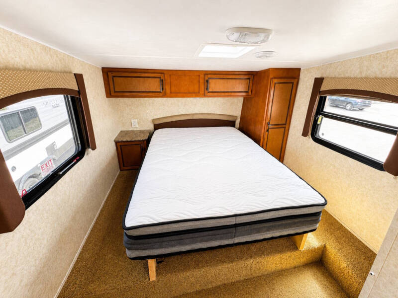 2013 Gulfstream Conquest