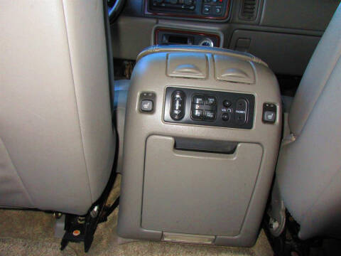 2002 Cadillac Escalade