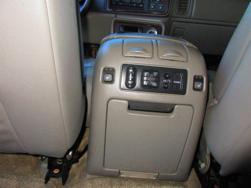 2002 Cadillac Escalade