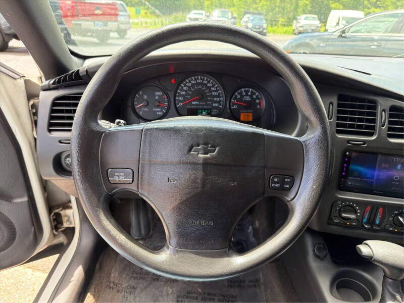2004 Chevrolet Monte Carlo LS