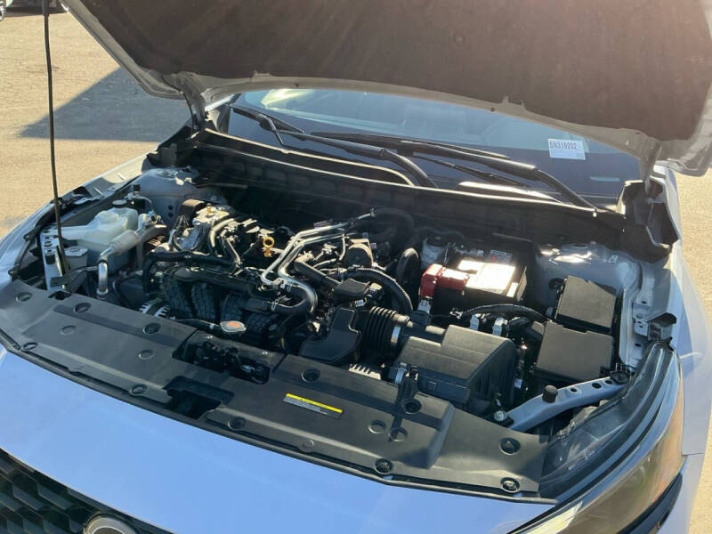 2025 Nissan Altima 2.5 SR