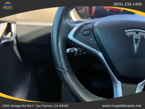 2015 Tesla Model S 85