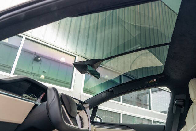 2022 Tesla Model X 50