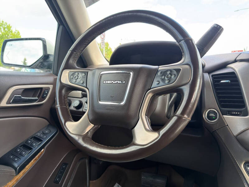 2015 GMC Yukon Denali