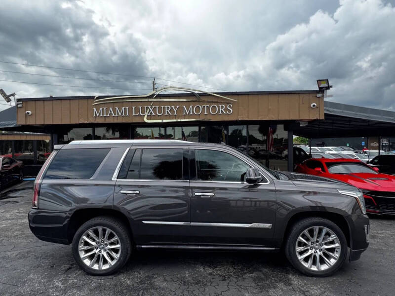 2015 Cadillac Escalade Premium