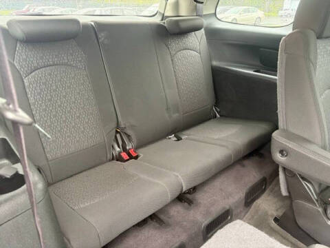 2011 GMC Acadia SLE