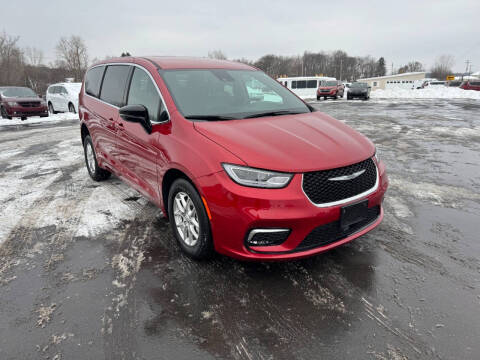 2025 Chrysler Pacifica Select