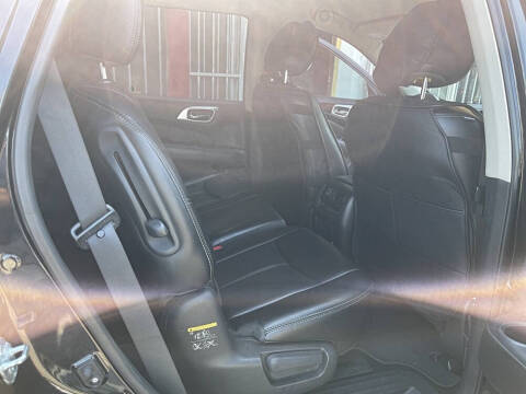 2015 Nissan Pathfinder