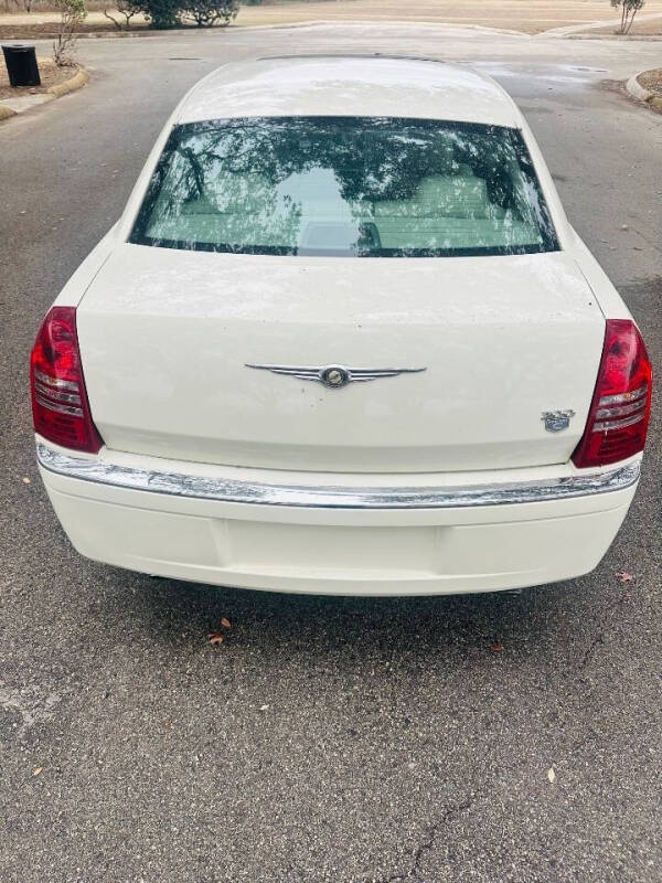 2006 Chrysler 300 C