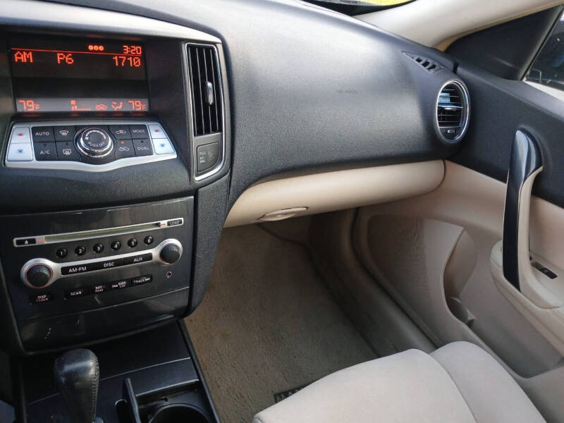 2014 Nissan Maxima 3.5 SV