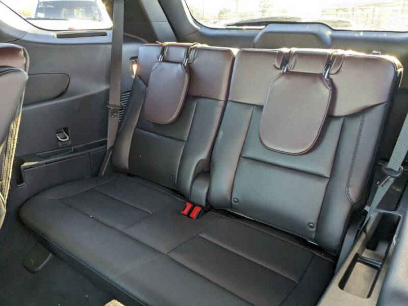 2023 Ford Explorer Platinum