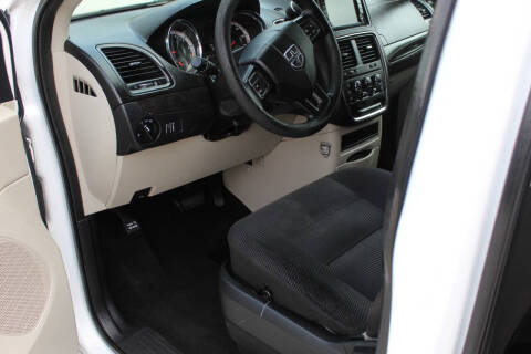 2020 Dodge Grand Caravan SE