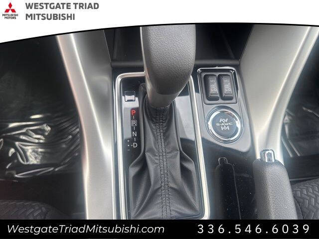 2025 Mitsubishi Eclipse Cross LE