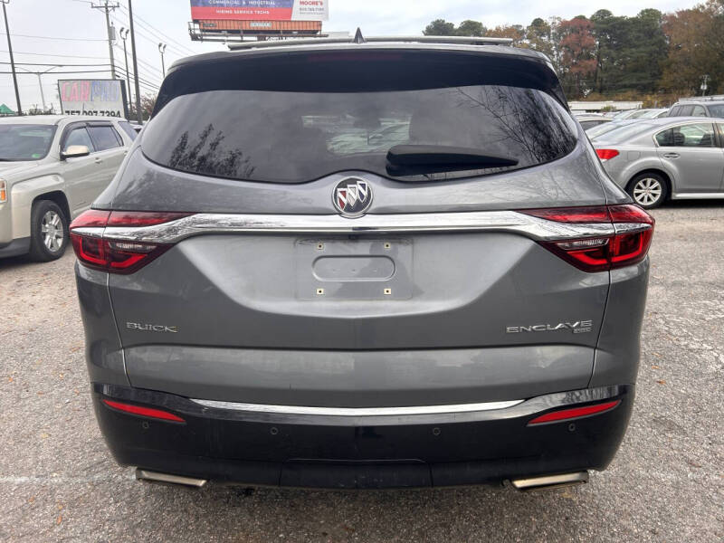 2018 Buick Enclave Essence