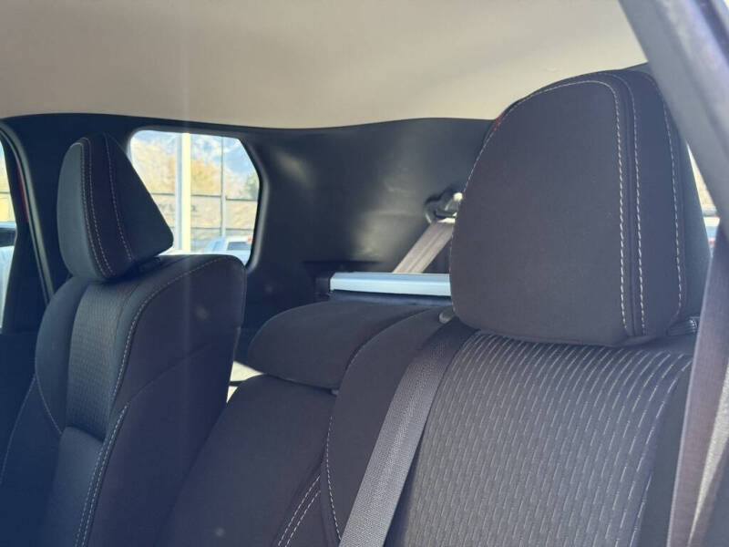 2022 Mitsubishi Outlander ES