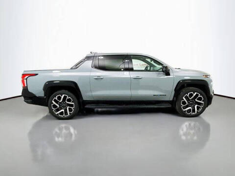 2025 Chevrolet Silverado EV RST