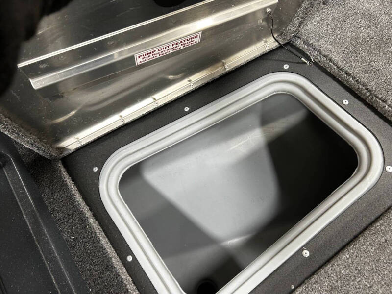 2025 Tracker PRO GUIDE 175 COMBO