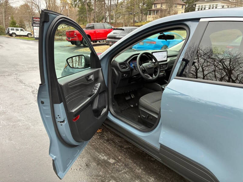 2023 Ford Escape Active