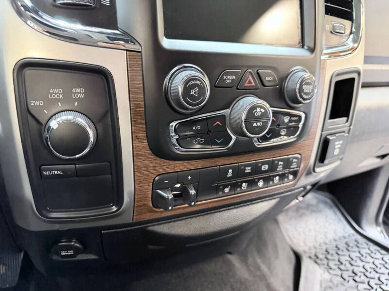 2016 RAM 2500 Laramie