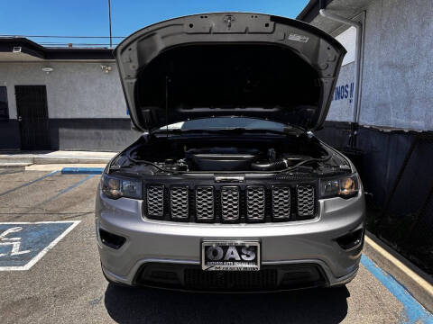 2019 Jeep Grand Cherokee Laredo