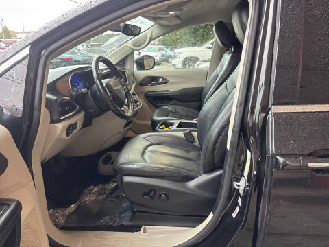 2019 Chrysler Pacifica Touring L Plus