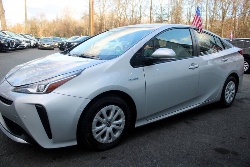 2020 Toyota Prius LE