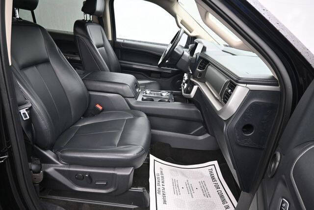 2023 Ford Expedition XLT