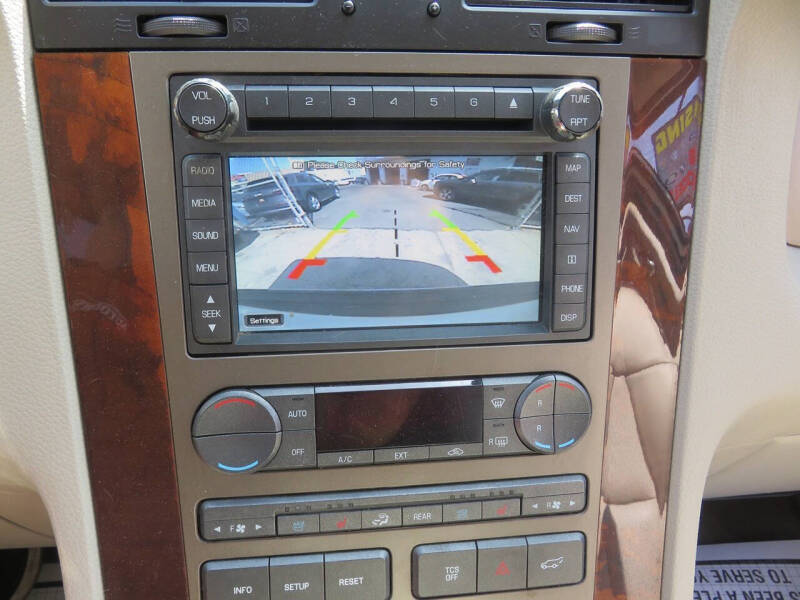 2013 Lincoln Navigator L
