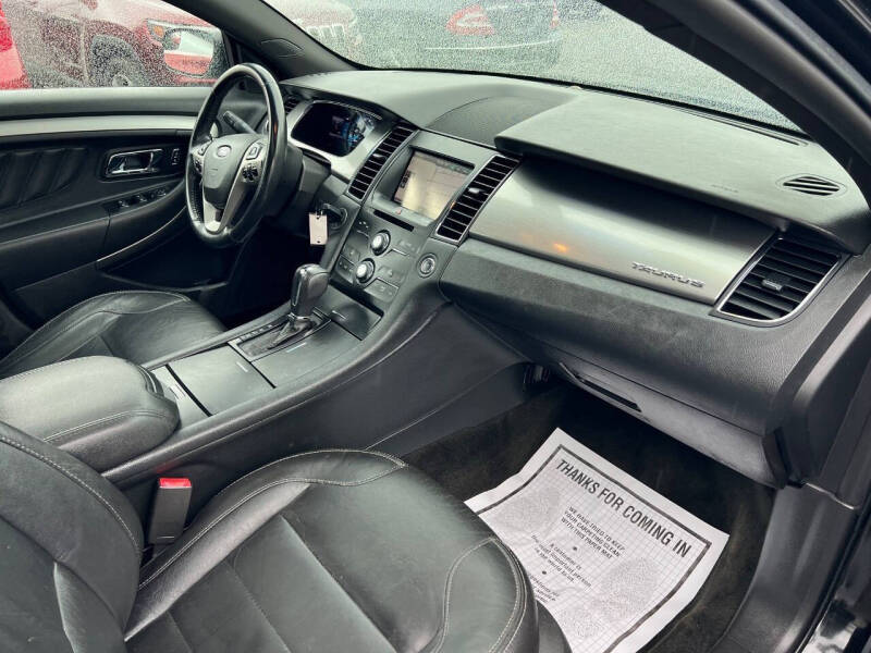 2014 Ford Taurus SEL