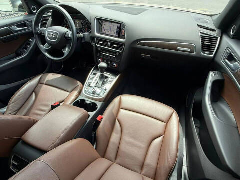 2017 Audi Q5 2.0T quattro Premium Plus