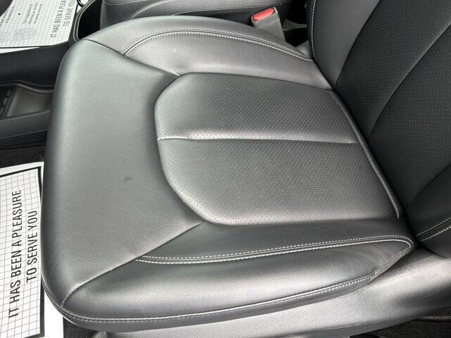 2024 Chrysler Pacifica Plug-In Hybrid