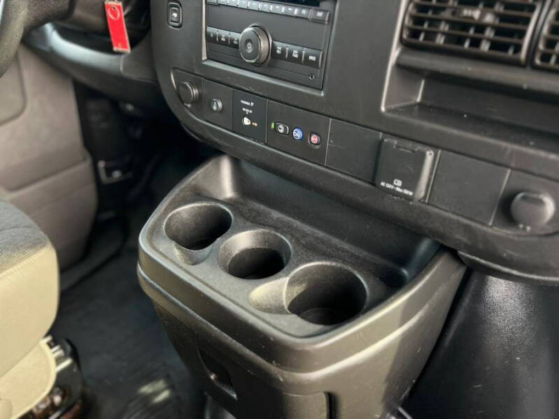 2019 GMC Savana 2500