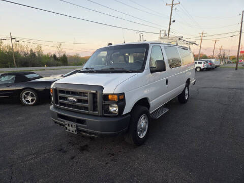 2013 Ford E-Series E-350 SD