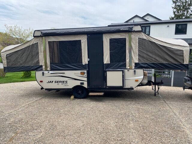 2016 Jayco SPORT 12UD for sale at AUTO AND PARTS LOCATOR CO. in Carmel IN