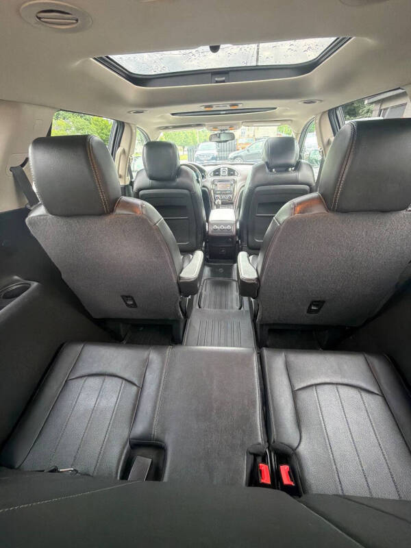 2017 Buick Enclave Leather