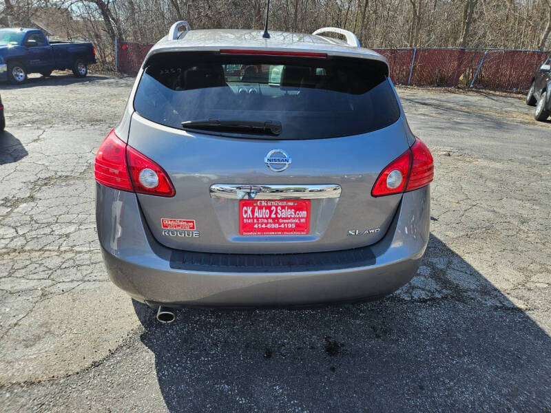 2013 Nissan Rogue SV w/SL Package