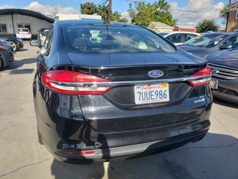 2017 Ford Fusion Hybrid SE