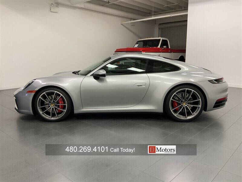 2020 Porsche 911 Carrera 4S