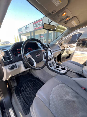 2012 GMC Acadia SLE