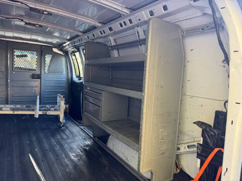 2019 GMC Savana 2500