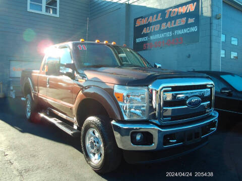 2011 Ford F-350 Super Duty for sale at Small Town Auto Sales Inc. in Hazleton PA