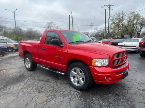 2005 Dodge Ram 1500 for sale at Jeffs Auto Sales in Springfield IL