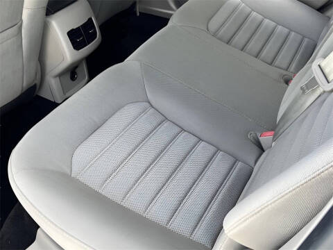 2018 Ford Fusion Hybrid SE