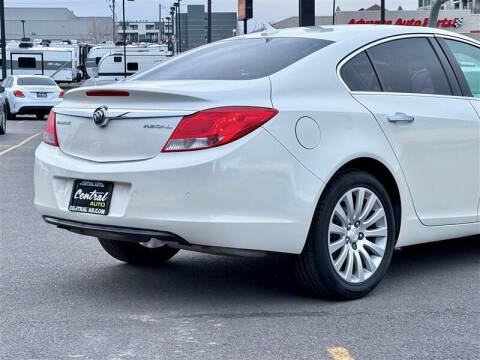 2012 Buick Regal Premium 1