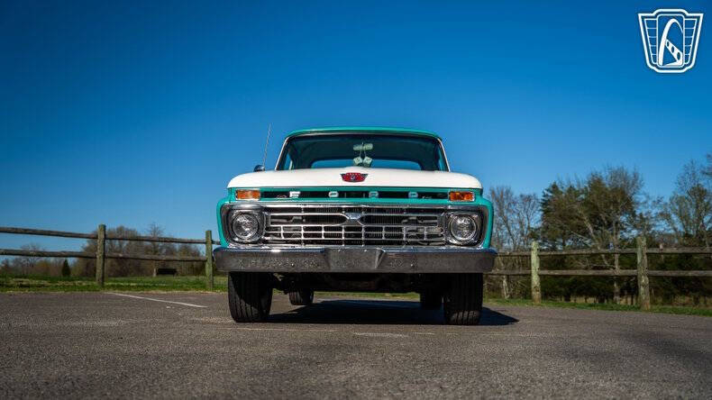 1966 Ford F-100