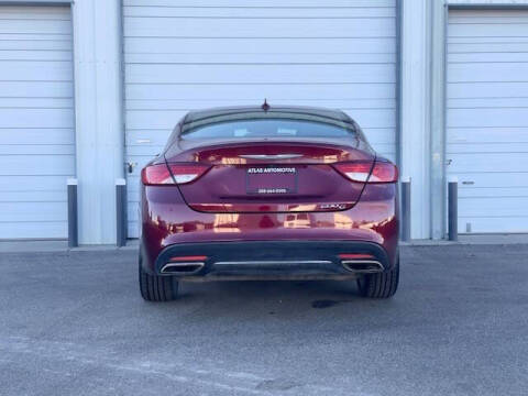 2015 Chrysler 200 C