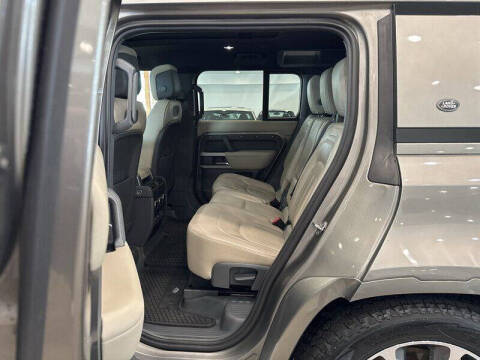 2022 Land Rover Defender 110 XS Edition