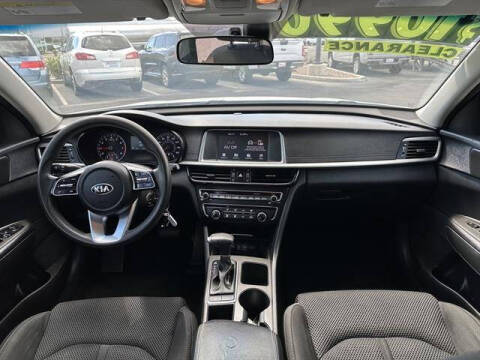 2019 Kia Optima LX